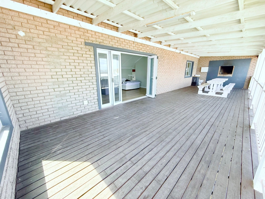 4 Bedroom Property for Sale in Langebaan North Western Cape